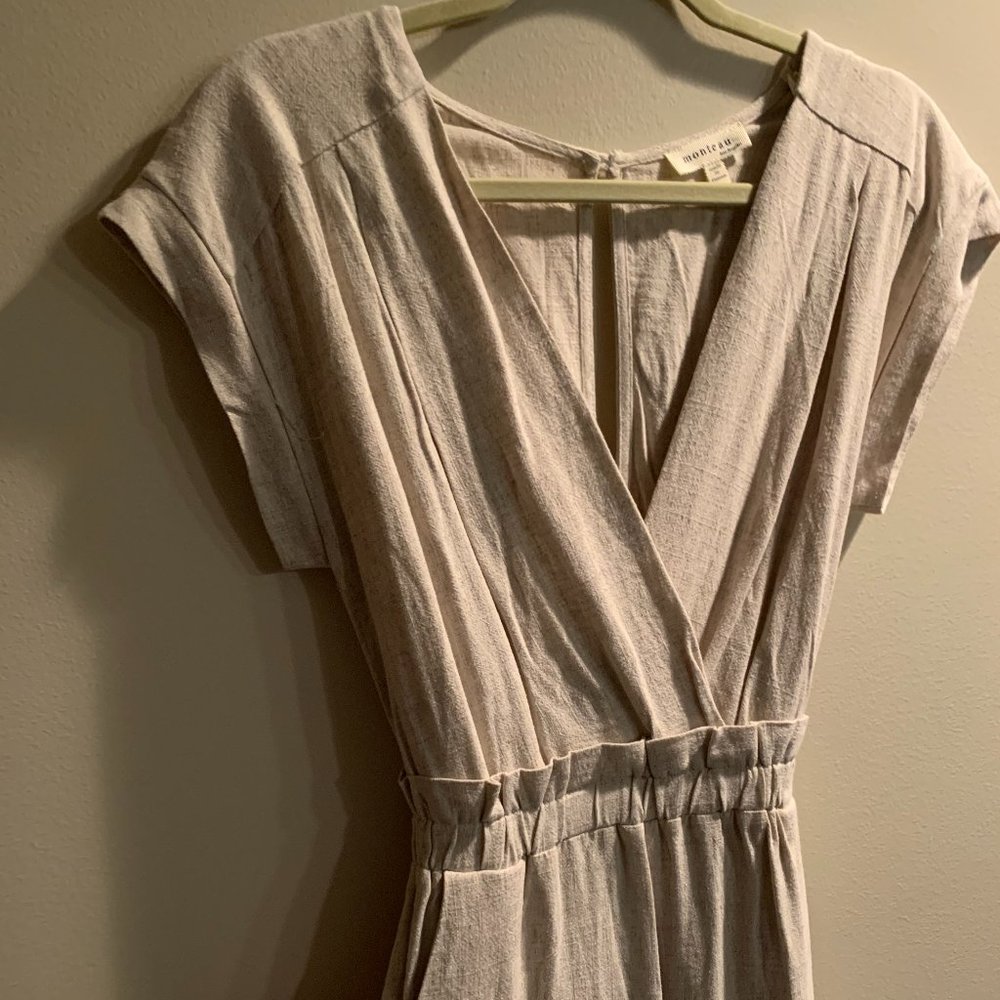 Linen v-neck jumpsuit